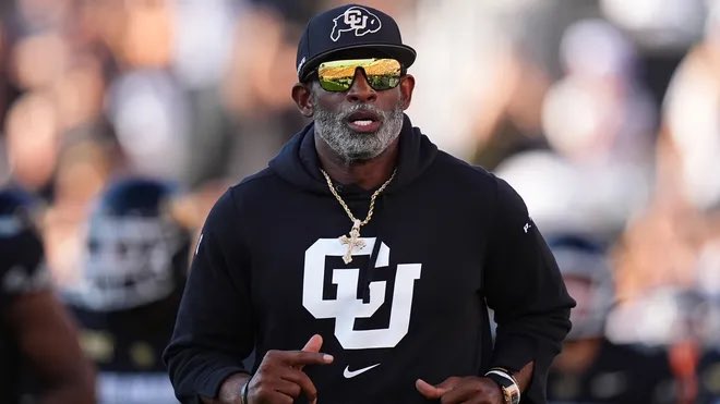 SweetXyience's tweet photo. THE ONLY MAN WHO CAN SAVE FLORIDA STATE. #itstime #PrimeTime21 https://t.co/YzPT3ca3Ts