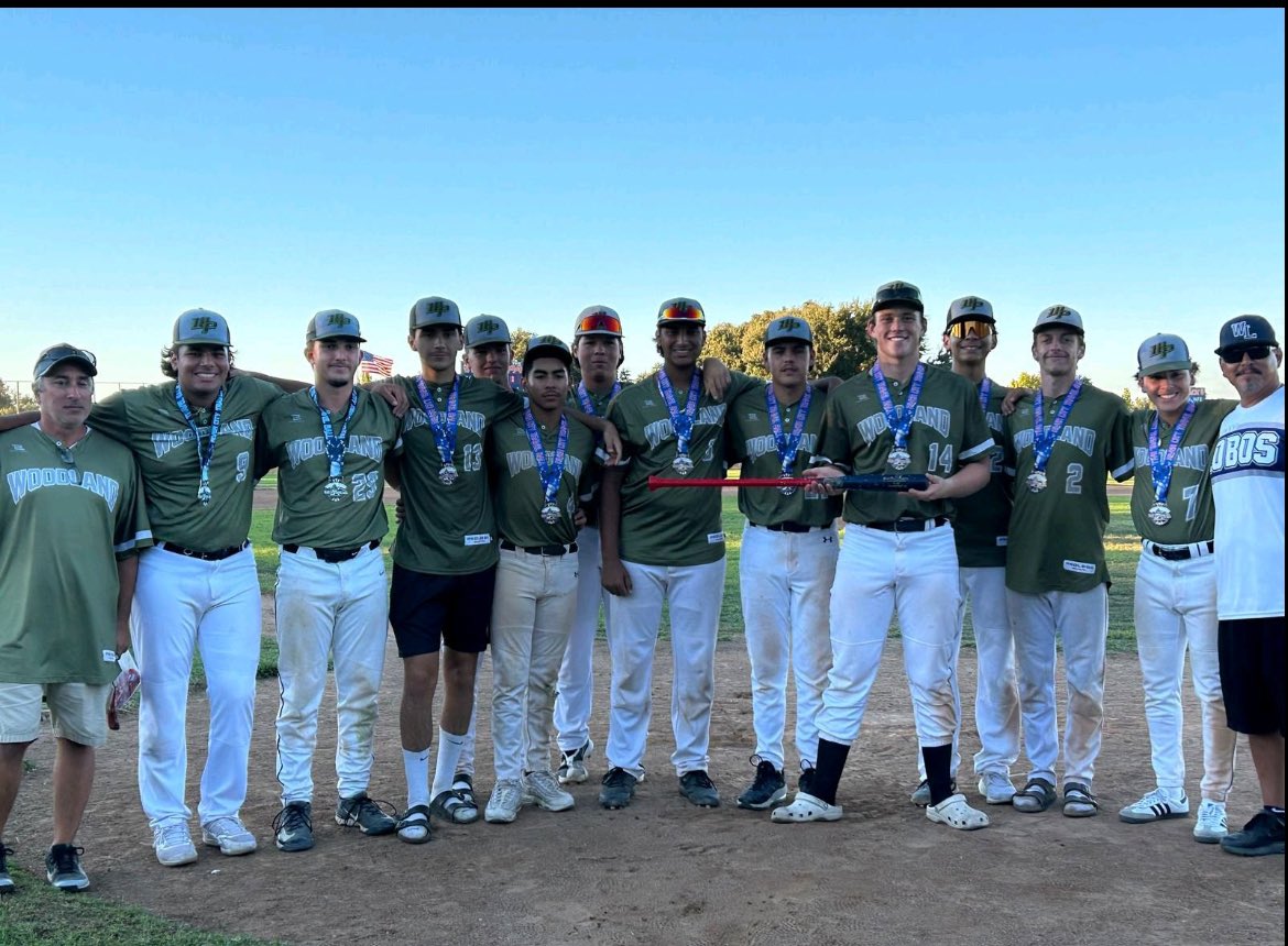 jack_cullison's tweet photo. Got it done this weekend. 4-1. Finished the weekend with 4 doubles a triple and the championship. https://t.co/An1H3JJBAr