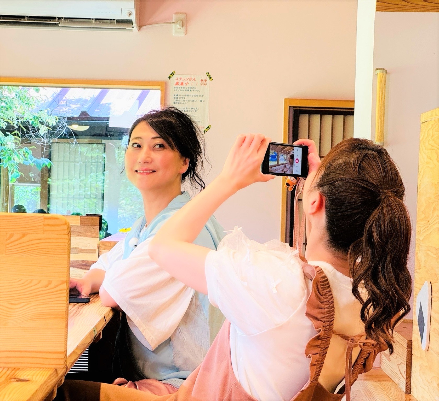◇不二貿易◇テレビ台◇コーナー◇キャスター付き◇大阪兵庫京都奈良滋賀和歌山◇ ◇不二貿易◇テレビ台◇コーナー◇キャスター付き◇大阪兵庫京都