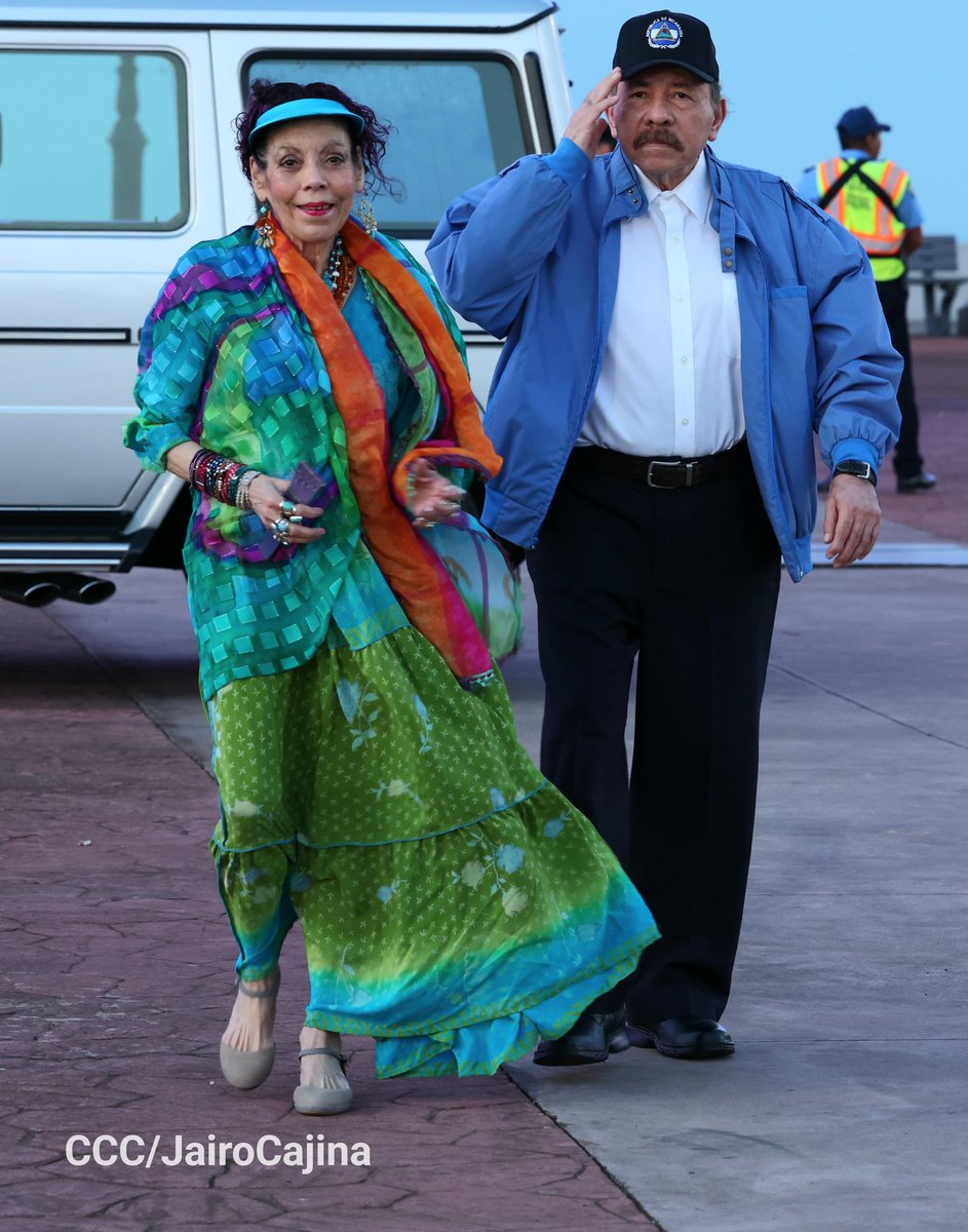 #Nicaragua cuenta con una mancuerna presidencial audaz, leal y consecuente, su humildad y noble corazón calan en la población de forma plena y positiva. #TropaSandinista
#CiudadSandinoD2
<a href="/CarlosEmilioDH/">Carlos Emilio Lopez</a> <a href="/Joel190779/">Joel1979</a> <a href="/Uva22/">𝑼𝒗𝒊𝒕𝒂</a> <a href="/LeninArostegui1/">Lenin Arostegui</a> <a href="/Nica2019/">Christian</a> <a href="/SomosMD2/">Somos dos</a> <a href="/vppolicial/">Visión Policial Nicaragua</a> <a href="/xocamro/">Xochilth Ocampo</a>