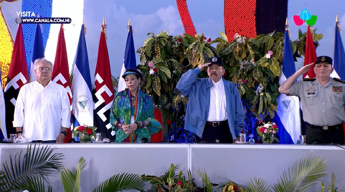 <a href="/RDcomunicadores/">RDcomunicadores</a> #TropaSandinista
"Viva nuestro Ejército de Nicaragua , Viva  nuestra Nicaragua Digna".
 Cra. Rosario Murillo.