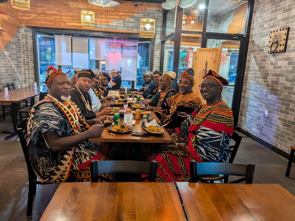 Dr. Christopher Fomunyoh tweet media