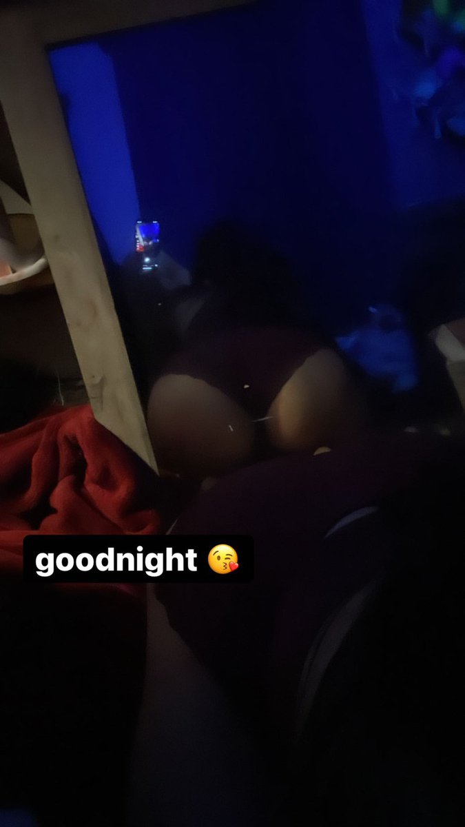 luci (@mindofamenaceee) on Twitter photo 