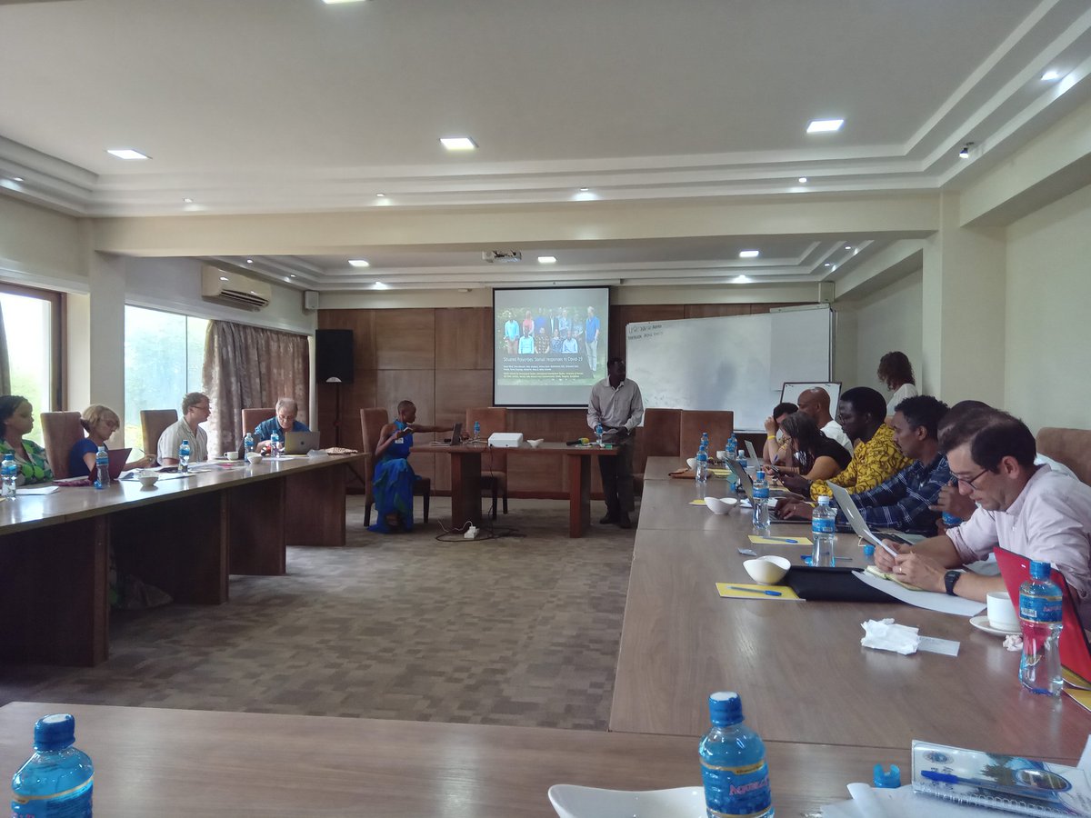 Urban Action Lab (@urbanactionlab) on Twitter photo #Conversationsonvernacularhumanitsrianism
Engaging the complex dimensions of vernacular humanitarianism as a response to polycrises including armed conflicts, disasters, epidemics etc in Africa.
<a href="/pmukwaya/">Paul Mukwaya</a> <a href="/HakimuSseviiri/">Hakimu Sseviiri</a> <a href="/judithmbabazi/">judith mbabazi</a> <a href="/GoodfellowTom/">Tom Goodfellow</a> #Conversationsonvernacularhumanitsrianism
Engaging the complex dimensions of vernacular humanitarianism as a response to polycrises including armed conflicts, disasters, epidemics etc in Africa.
<a href="/pmukwaya/">Paul Mukwaya</a> <a href="/HakimuSseviiri/">Hakimu Sseviiri</a> <a href="/judithmbabazi/">judith mbabazi</a> <a href="/GoodfellowTom/">Tom Goodfellow</a>