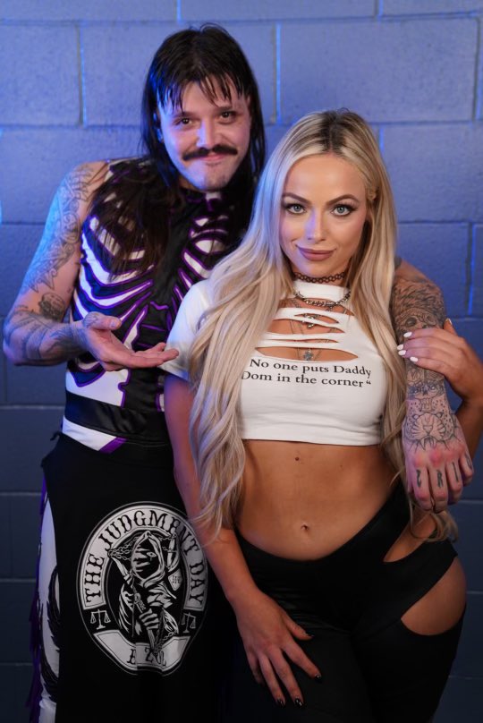 DomMysterio35's tweet photo. Ying to my Yang 😈🖤 @YaOnlyLivvOnce https://t.co/m1UgqdBdMO