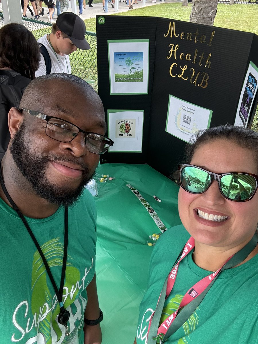 NotAloneDHS's tweet photo. DeLand High School Club Rush 2024! 

First meeting of the 24-25 school year will be announced soon,  so stay tuned!!!  

Please like and share…

#YouAreNotAlone #ItsOkToNotBeOk https://t.co/qucbJBglGv