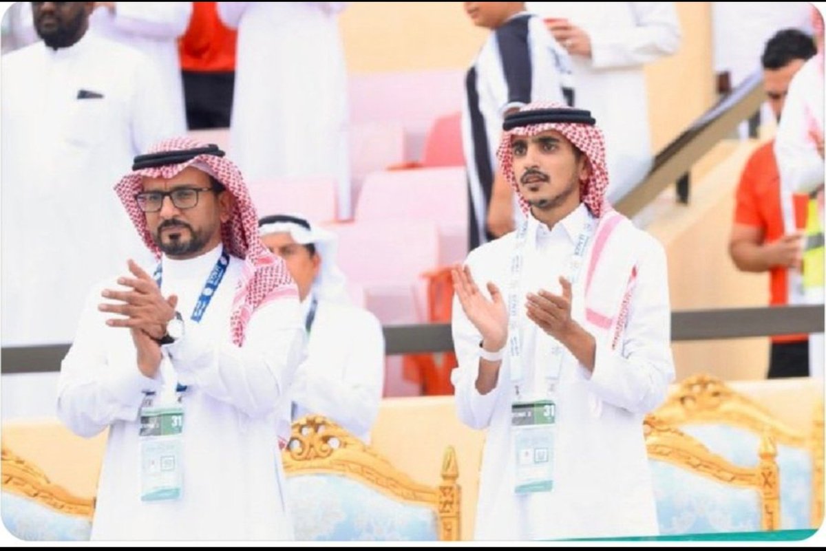 Alshehritv's tweet photo. نتقدم بالشكر الجزيل وعظيم الامتنان لسمو الرمز #الامير_عبدالرحمن_بن_تركي وللإدارة الشبابية وعلى راسها الأستاذ #محمد_المنجم وكل العاملين معه على تلك الجهود الحثيثة والعمل الشاق والمضني خصوصآ خلال ال (48) ساعة الاخيرة وما رافقها من تعب وارهاق لتأتي نتائجها ولله الحمد إيجابية وبامتياز👏👏
وأذ نقدم شكرنا هذا لكم بعد الله فإننا نؤكد ايضاً احترامنا الكامل وتقديرنا التام لادارتكم الموقرة على كل مابذلتموه ومازلتم متمنين لليوثنا الابطال التوفيق والنجاح وأن يمدكم الله بعونه ويسدد على الدرب خطاكم لقيادة #شيخ_الأندية مجدداً لمنصات التتويج🤲
بيض الله وجيهكم😇
@m7mdalmunajem
@M7mdal_nassar
@Tu_Alghamdi
@AlShababSaudiFC