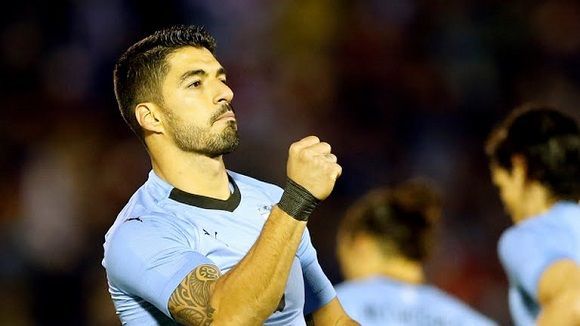 AilenWriter's tweet photo. Luis Suárez anuncia su retiro de la selección uruguaya a los 37 años https://t.co/tGDSAwjrcz https://t.co/G0HjL7skD4