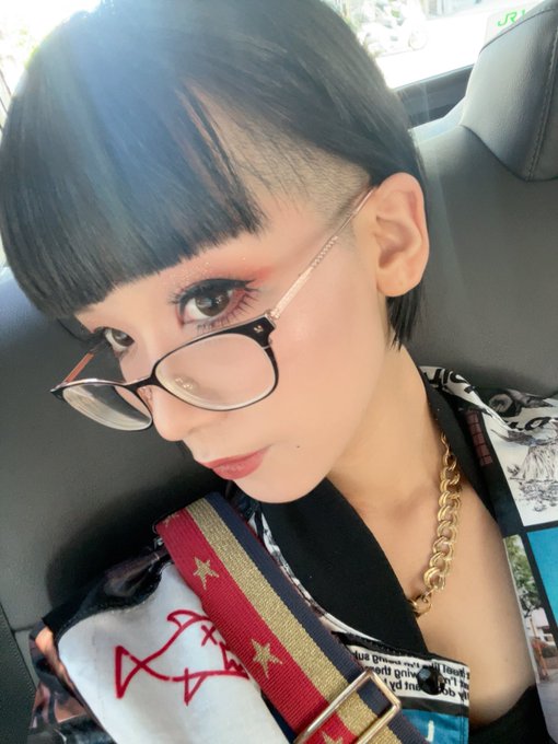 ぴよ https://t.co/tSWxjVfcez<a href="/tag/%E3%83%95%E3%82%A9%E3%83%BC%E3%82%A8%E3%83%90%E3%83%BC%E3%83%A6%E3%83%AA%E3%82%A4%E3%82%AB"class="tags"><span>#フォーエバーユリイカ</span></a>