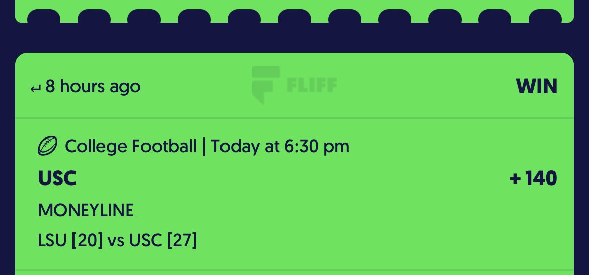 SmackNParlays's tweet photo. Week 1 in the books The team cashing out 🔒🔒🔒🔒 https://t.co/F7i5rBuWrN