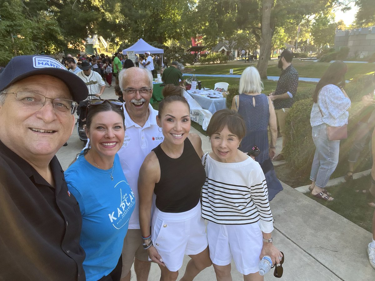 CM_LisaKaplan's tweet image. Proud to stand with our local Labor Unions at their annual picnic at Fairytale Town. #LaborDay2024 Thank you to all unions for the protections we have &amp;amp; the fight you continue to have for all workers. #WhenWeFightWeWin