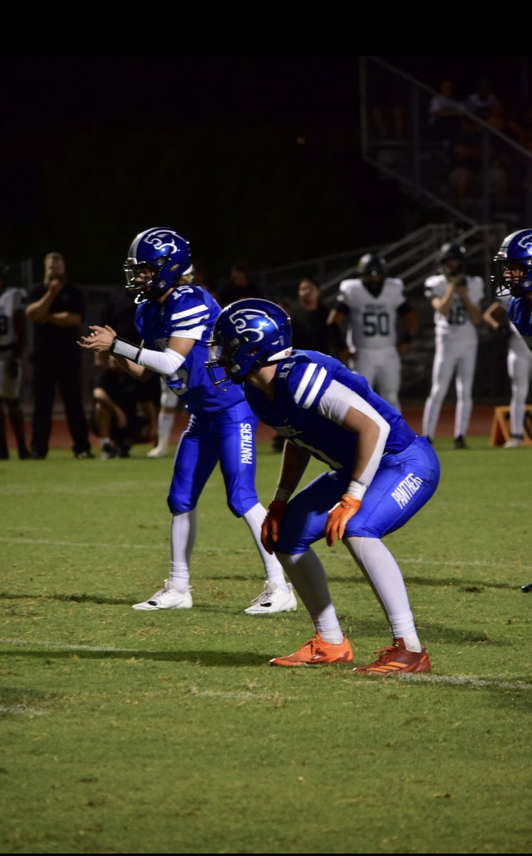 I would love if you could take a second and check out my Week 2 highlights! Containing DE and Kicker film!!! <a href="/coachjgoodloe/">Coach Goodloe 🏴‍☠️</a> <a href="/PHHS_Panthers/">Paradise Honors High School Football</a> <a href="/CoachPerrone/">Coach Perrone (My Recruits)</a> <a href="/MyRecruits_/">My Recruits</a> <a href="/Coach_Jabbar/">jabbar harris</a> <a href="/AZSPORTSNETWORK/">azsportsnetwork</a> <a href="/SOAZFootball/">Southern Arizona Football</a> hudl.com/v/2Q048W