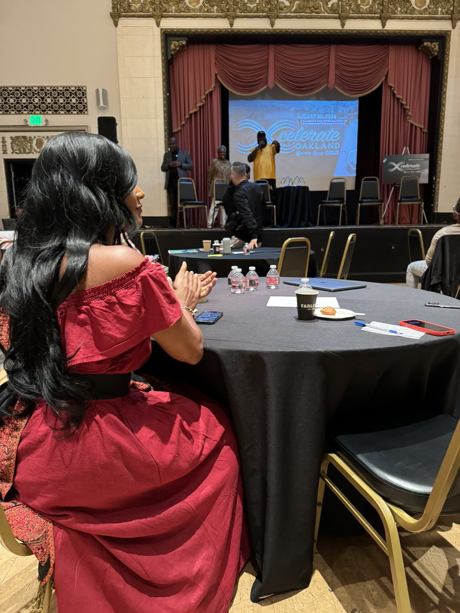 RYAN NICOLE got to speak at <a href="/Oakstop_/">Oakstop</a> ‘s Xcelerate event, connecting the town to entrepreneurship opportunities!