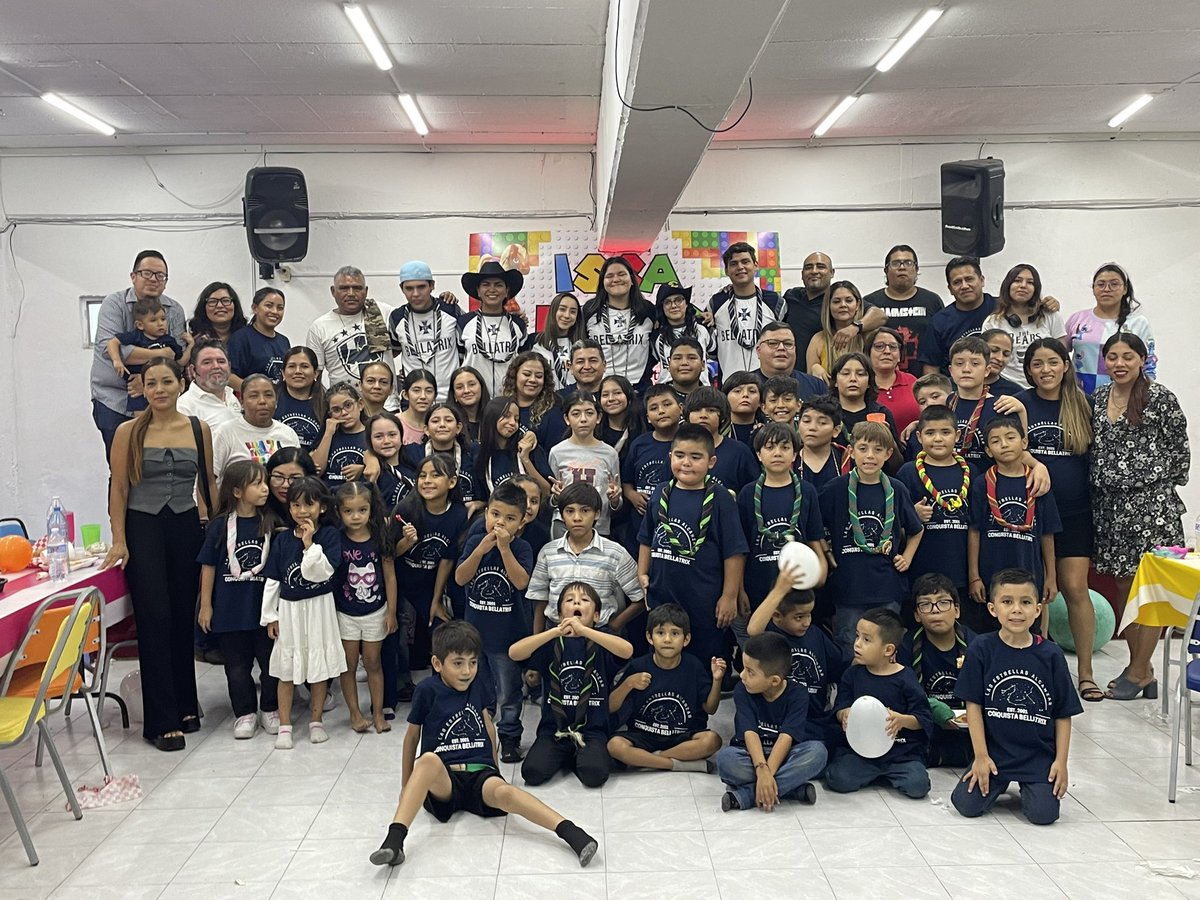 #XXIIIANIVERSARIOBELLATRIX 🌟
<a href="/ConquistaBTX/">CO. BELLATRIX</a>