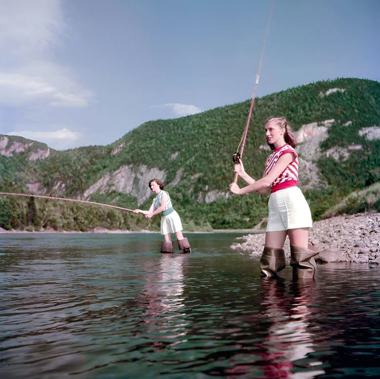 NLHistory's tweet photo. In 1949, Macleans magazine did a piece on #Newfoundland as Canadas newest province. Here is one of the photos from that article that I cleaned up. Salmon fishing in the Humber river. https://t.co/oMYpSzIKyJ