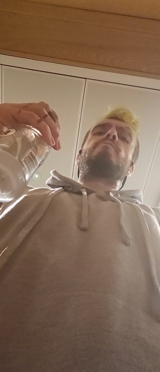 Ś̵̹̼͈̺͆̆̕Y̵̹̪̞̞̱̋̒͑N̷̞̮̗͚͎̐̓̈́͘Ṱ̴̯̹̈́̈́̚Ḧ̴̢̭̣̳̪̎̇͠ tweet media