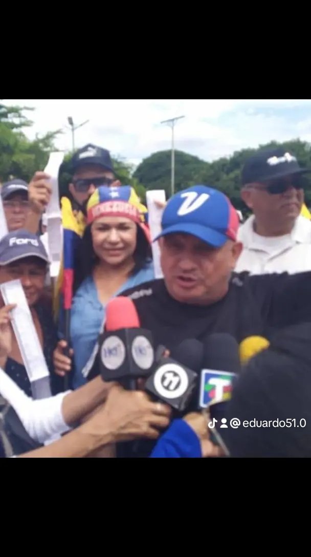 LabradorEduardo's tweet image. **Nota de Prensa**

*El Coordinador Regional de Zulia Humana, Eduardo Labrador, Rechaza Orden de Aprehensión Contra Edmundo González*

  El legislador Eduardo Labrador, coordinador regional de Zulia Humana, manifestó su contundente rechazo.