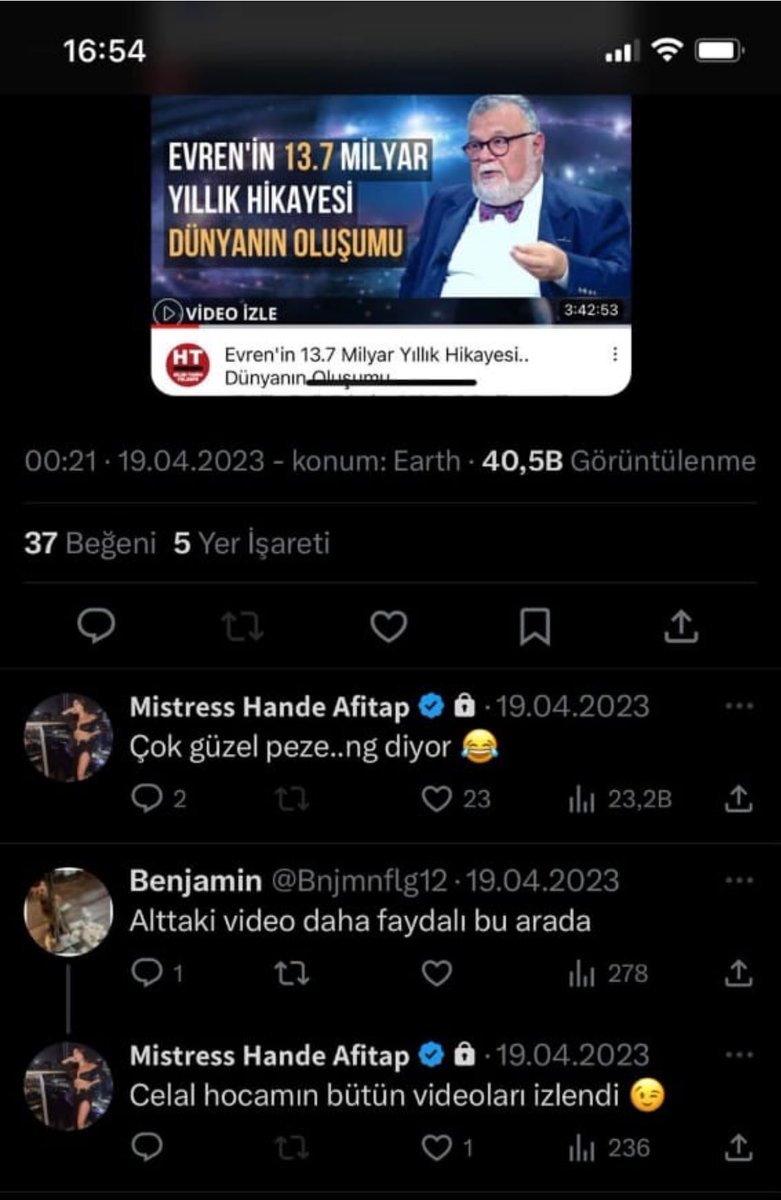 Sen bu ülkede ayağınla s.k okşayan takma p.nisle adam s.ken g.tünü elleten müstehcen/fuhuş videoları çekip bunları senelerce dolar üzerinden video satış sitelerinde satıp paraları cukkalayıp banka hesaplarını doldurup mülk sahibi olup kendince lüx hayat yaşayacaksın ve ülkeye 1
