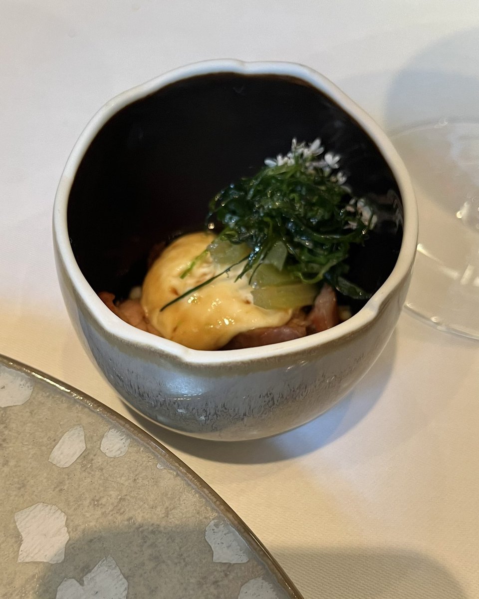 Mister_Lloyd_29's tweet photo. Saddle with Charred Lettuce and Coriander (1) Slow-Roasted Shoulder and Yoghurt (2) @The5Fields @chefmarguerite #foodie #finedining #michelinstar #london #foodphotography #foodlover #hospitality #foodtravelchat #blacklandsterrace #thefivefields https://t.co/mnucz1uhSL