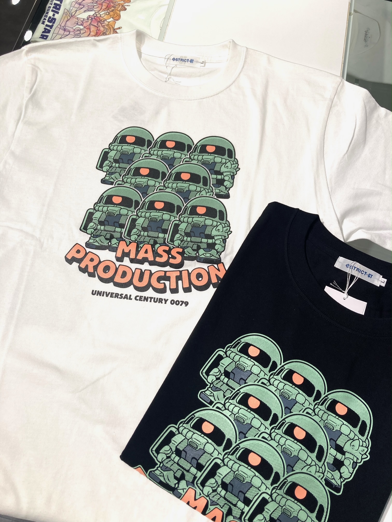 STRICT-G ガンダム　MSデフォルメTシャツ　ザク シャア　Tシャツ STRICT-G ガンダム MSデフォルメTシャツ ザク Tシャツ シャア