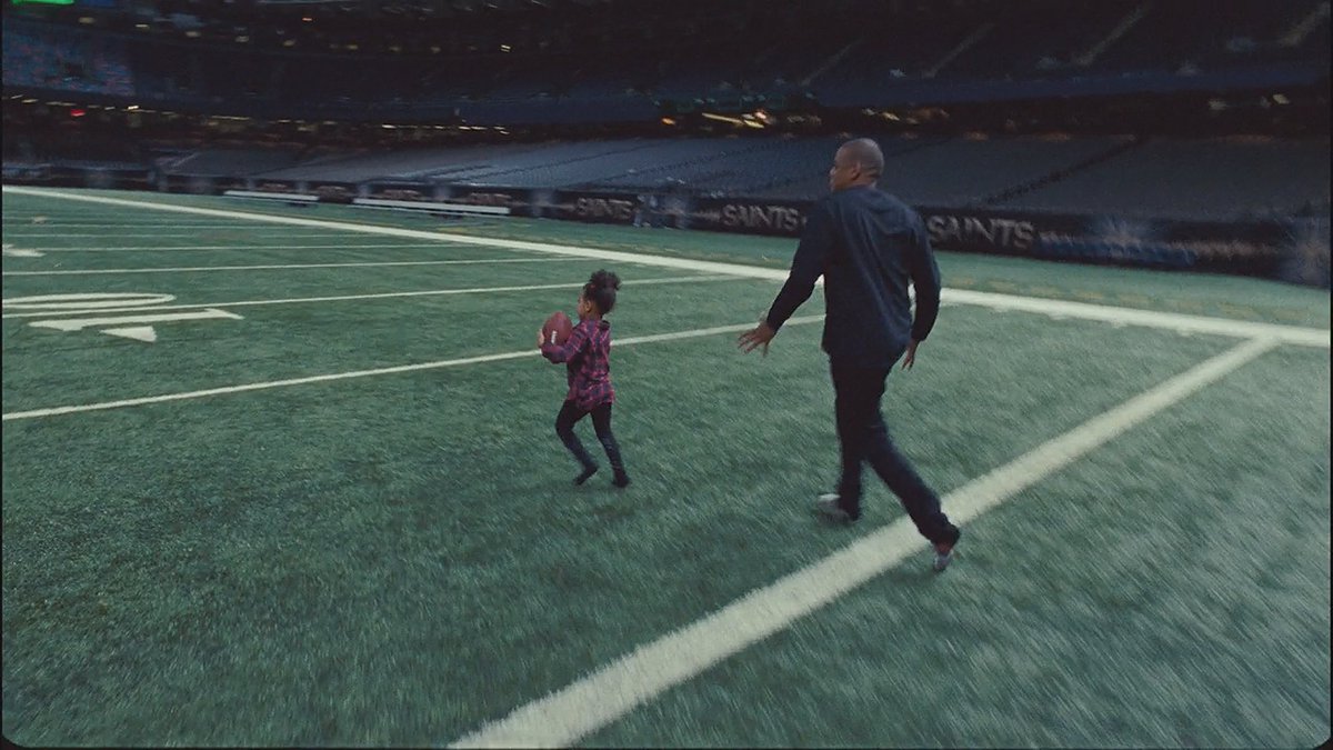 beyphilic's tweet photo. Once-in-a-lifetime superstar, Blue Ivy, and a fan chasing her in the music video for 'All Night' from LEMONADE (2016) https://t.co/dHkfcq2aXP
