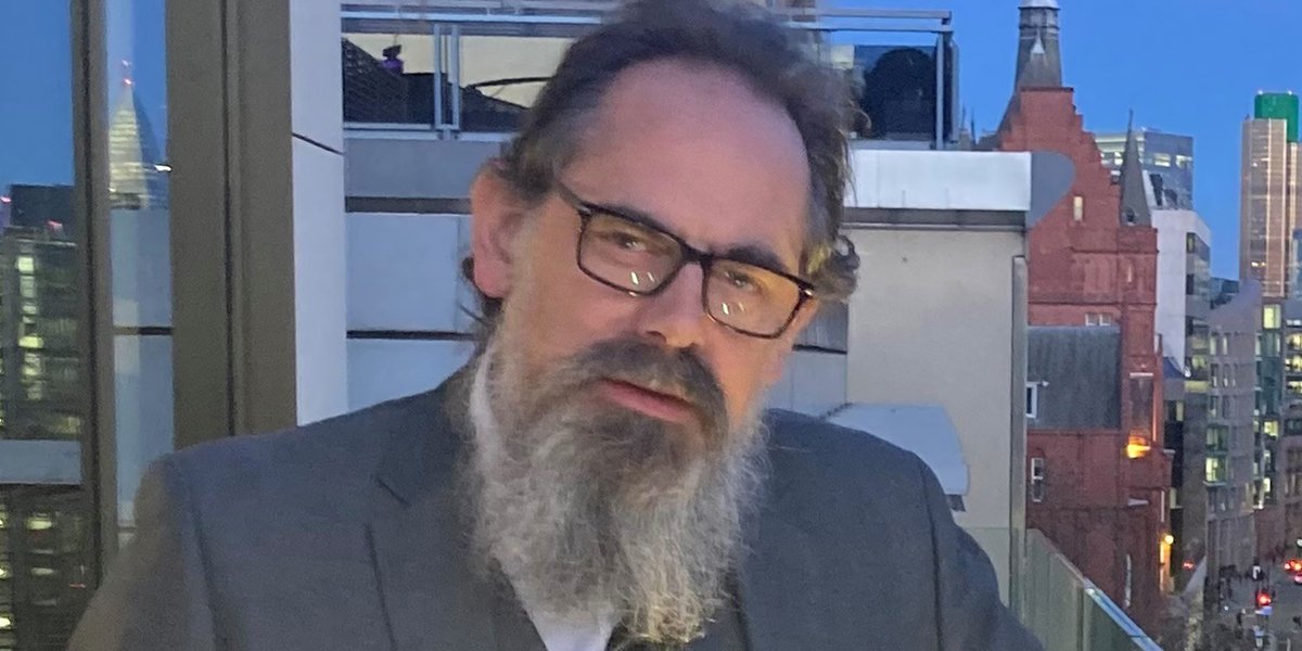 Legal Action Group is sad beyond words to hear of the sudden death of our great friend and colleague Simon Mullings.
 
His contribution to housing law is beyond measure; and his commitment, compassion and expertise changed countless clients’ lives for the better.  

[Contd ...]