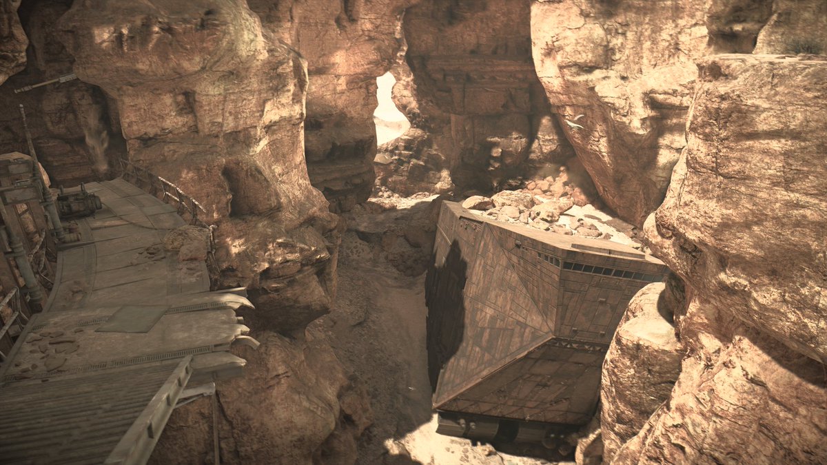 XboxVP's tweet image. This sand crawler has seen better days. #StarWarsOutlaws #VirtualPhotography #XboxSeries