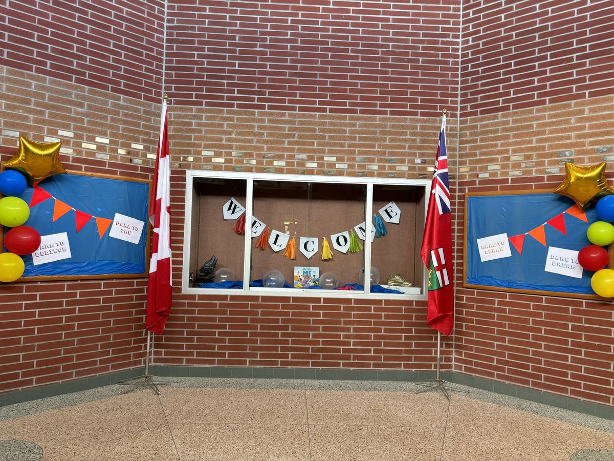 lesaundersyaho1's tweet photo. Happy first day of school!!!  Excited to begin another wonderful year with our Wolfpack!!! @SCDSB_Schools #scdsbfirstday https://t.co/EIUxbqMHTb