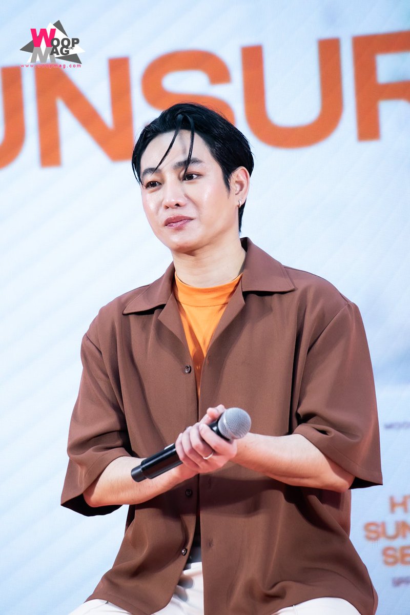 woopmag's tweet photo. พรีเซนเตอร์ “เป๊ก ผลิตโชค” กับผลิตภัณฑ์ใหม่! MOONDANCE HYA+ SUNSURE SERUM SPE50+ PA+++++

#ทั้งวันของเป๊กต้องSunsure #MOONDANCExPeckPaLit 
#เป๊กผลิตโชค #PeckPalitchoke 
#กันแดดพี่เป๊ก #MOONDANCE https://t.co/KoDW6pob9N