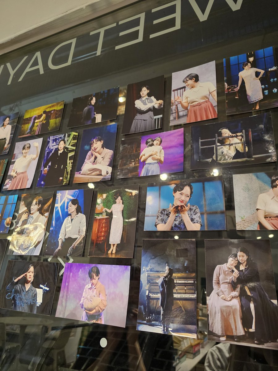 muori_kkang's tweet photo. #CHARM_ing
#초대장_챠밍으로부터
#챠밍나비_날갯짓을_아는사람_많아져라
4회차🍀🤍 12주년 너무너무 축하해요✨️🫶 https://t.co/nIYk1meGvr