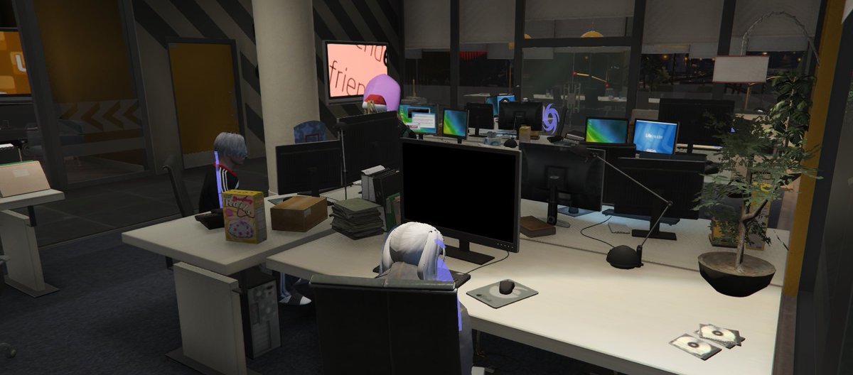 AraiGuma_Server's tweet photo. 【施��紹介】
#GTAFiveM の Araiguma Server にアーケードハウスが登場!📷💛
クラシックなゲームから最新のバトルまで、多彩なゲームで遊び尽くせる場所がここに!
友達とスコアを競って楽しみましょう!🐱
#AGServer #FiveM https://t.co/QnHCjvhVAW
