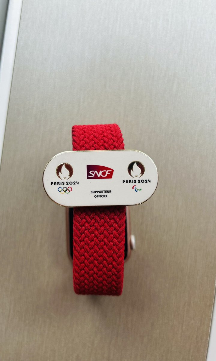 𝔍ulien tweet media