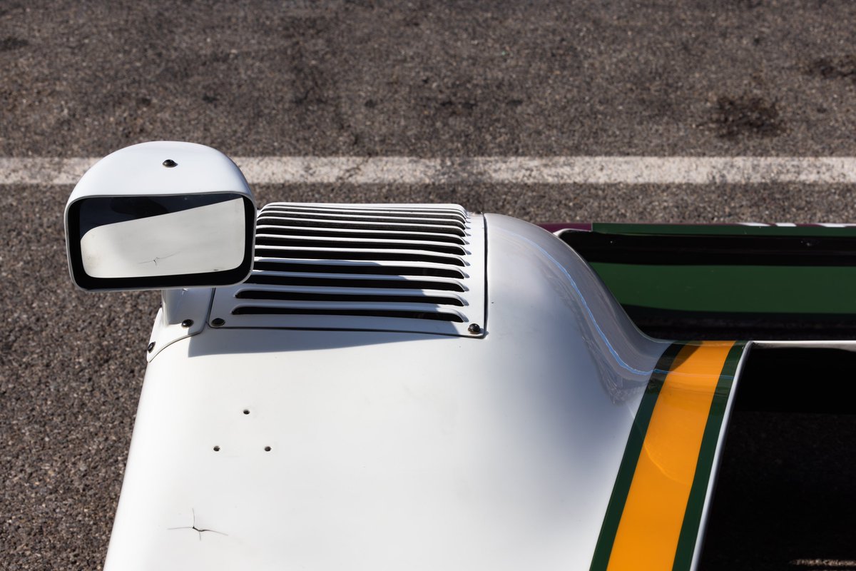 motohistorics's tweet photo. S I L K C U T 
#Motohistorics 
#MondayMotivation #groupcracing #silkcutjaguar #beehivecollection #dixmilletours #peterauto https://t.co/kMdd4hoFG9