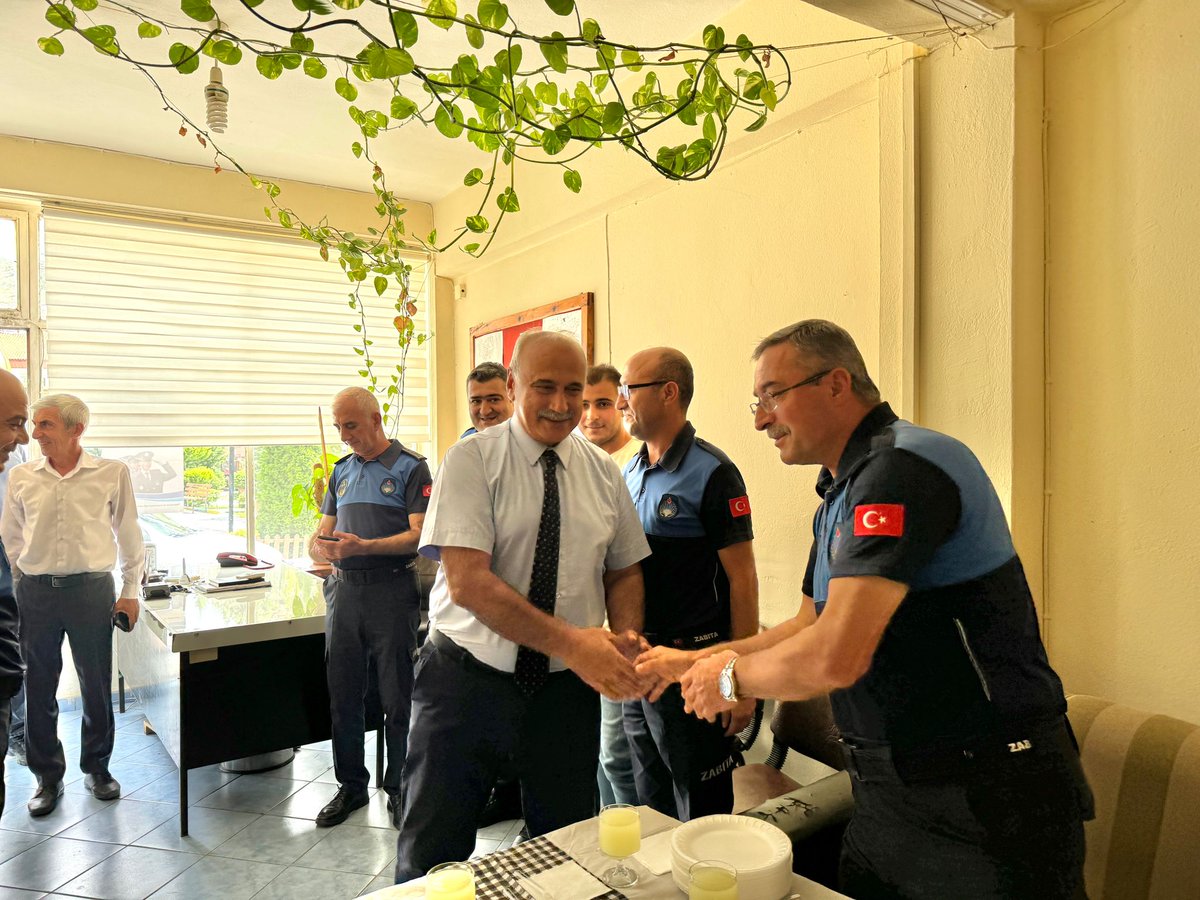 iskilipbel's tweet photo. ZABITA TEŞKİLATI’NIN KURULUŞUNUN 198. YILI KUTLANDI

https://t.co/QhaDvlTfen https://t.co/eiGn31ZTOZ