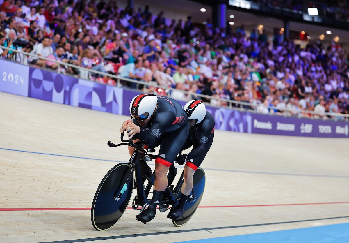 neilfachie's tweet image. 🥈 🇫🇷 🇬🇧
In the past I’ve looked at silver as failure. On Sunday we gave our all and came up short.
Small errors perhaps cost us the ultimate glory of defending our title, but that’s sport.
Our teammates rode brilliantly & deserved🥇
I will leave Paris a proud Paralympian.