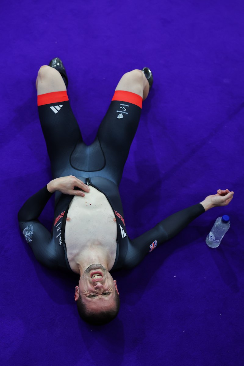 neilfachie's tweet image. 🥈 🇫🇷 🇬🇧
In the past I’ve looked at silver as failure. On Sunday we gave our all and came up short.
Small errors perhaps cost us the ultimate glory of defending our title, but that’s sport.
Our teammates rode brilliantly & deserved🥇
I will leave Paris a proud Paralympian.