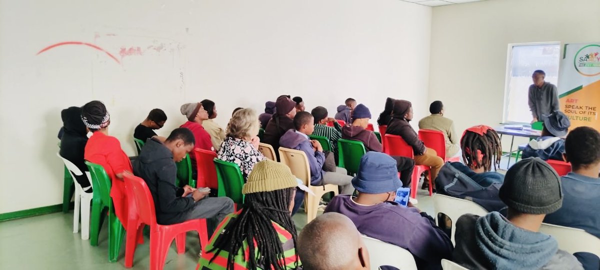 As we continue to reflect on
#MSWSA2024, we send a massive congratulations to
STANLIB who hosted a "Mind My Money Smart Week
South Africa" training session for young adult artists at
the Mmabana Cultural Centre in Thaba Nchu, Free
State Province.