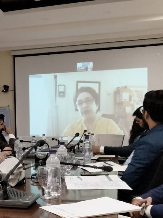Anum_A_Khan's tweet photo. Ambassador
@LodhiMaleeha
highlighted that the #US is rallying countries against #China, as seen in the revival of the #Quad & criticism of #CPEC. She emphasized that the US's approach of viewing Pakistan through an anti China lens has direct #securityimplications for #Pakistan. https://t.co/4fBHj6uOSS