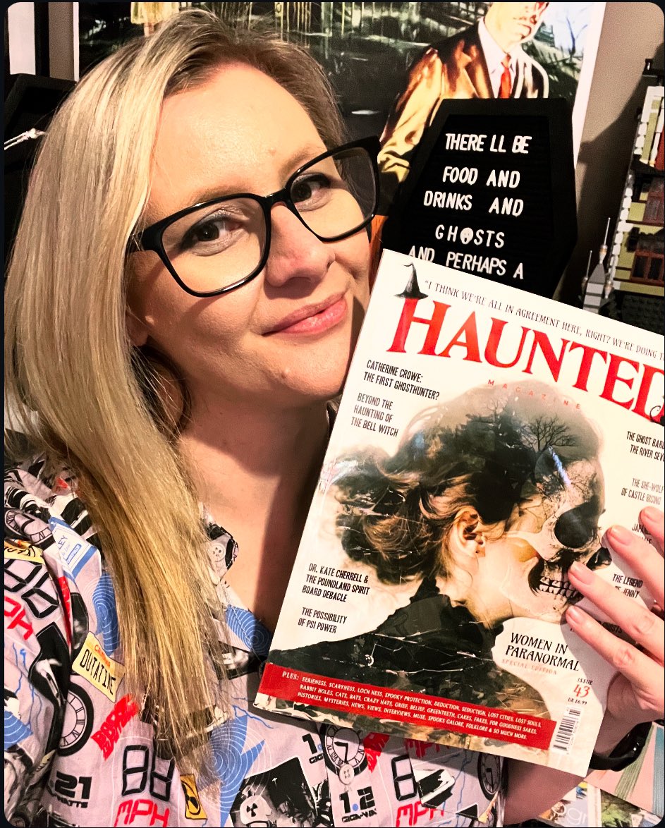 Issue 43 of Haunted Magazine has arrived in Australia!  I’ll be posting out all pre orders over the next 24 hours!  

Order your copy here: shop.llifs.com.au/products/98-ha…
(Australian addresses only) 

P.S yes that is a BTTF blouse I’m wearing 😉