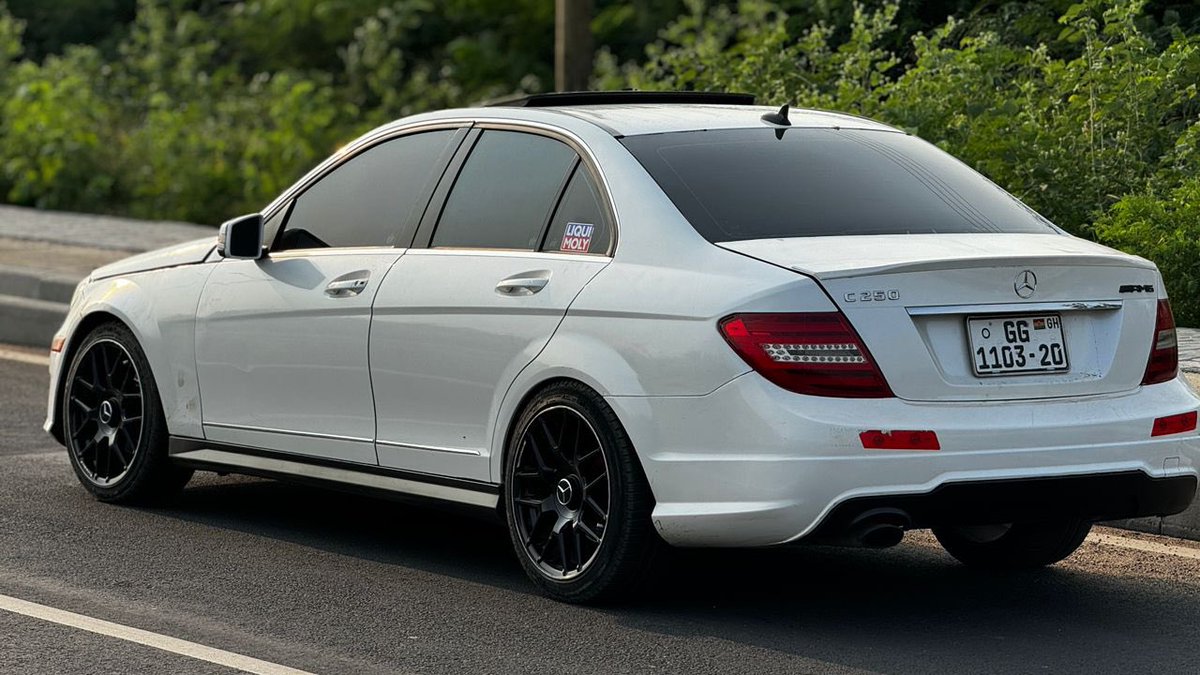 xeropressure's tweet photo. Mercedes Benz C250
180,000gh
•Panoramic Sunroof
•Key Entry
•Reverse Camera
•Leather seats
•81,000miles
Call or WhatsApp 0553868070 https://t.co/uqdXjtMuFj