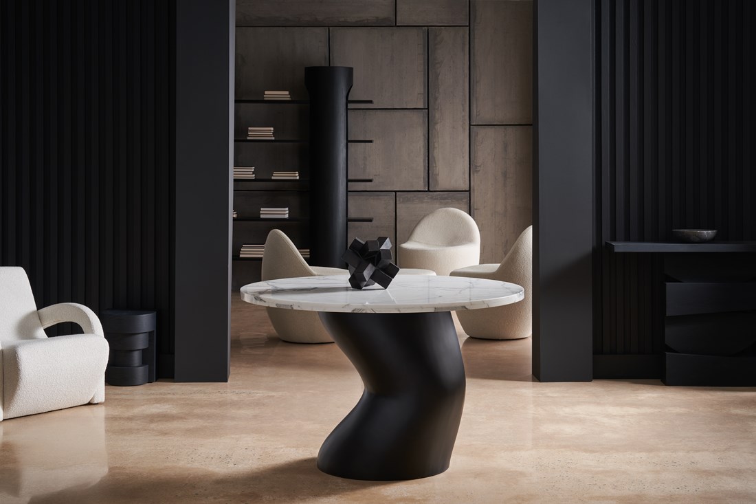 kellyhoppen's tweet photo. A combination of curved and linear shapes for my latest collection means each piece will melt into your interiors. Available on Andrew Martin and Caracol.
#CaracoleHome #AndrewMartin #lnteriorlnspiration #BespokeDesign #lnteriorStyling https://t.co/gwKF1r4W3f