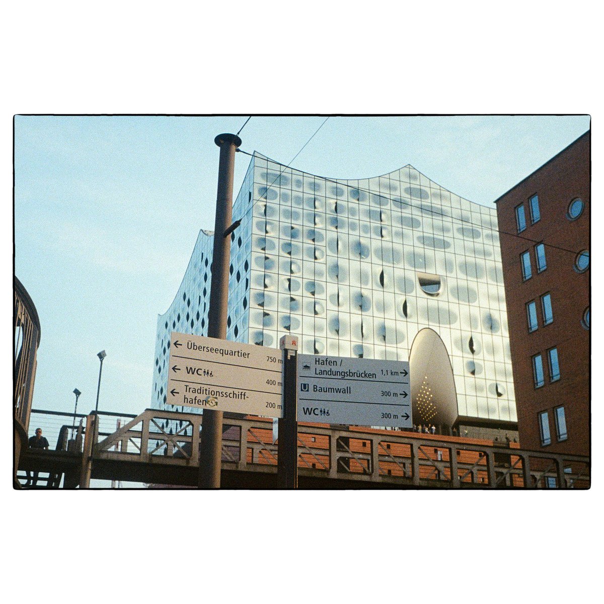 CarlosCarreter's tweet photo. https://t.co/UPO3kaGKZE

2024, from my #recenttrip to #northern #elbphilarmonie #hafencity #hamburg #travelphotography

📷 #olympuspenee3 #olympus #penee3
🎞 #kodakultramax400 #kodak #ultramax400

#filmphotography #believeinfilm #analogphotography #filmisnotdead #hablandoenplata https://t.co/VQqXgm1pCv