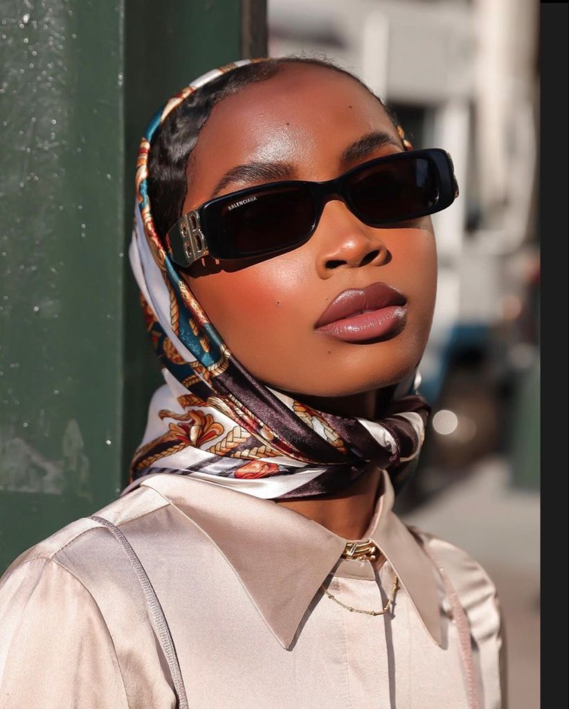 TashaMatHair's tweet photo. Come to the Luxe side ✨✨

Our scarves are perfect for protecting hair and styling as a head wrap, top or bag accessory! The possibilities are endless 🌸🪷

Shop NOW +263775682250 for only $5

#satinbonnet #satinpillowcase #naturalhair #hairdiaries https://t.co/qPNswapEbV
