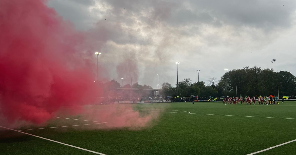 InUtrecht030's tweet image. FC De Bilt debuteert in KNVB beker: 'Historisch moment' dlvr.it/TCl30r