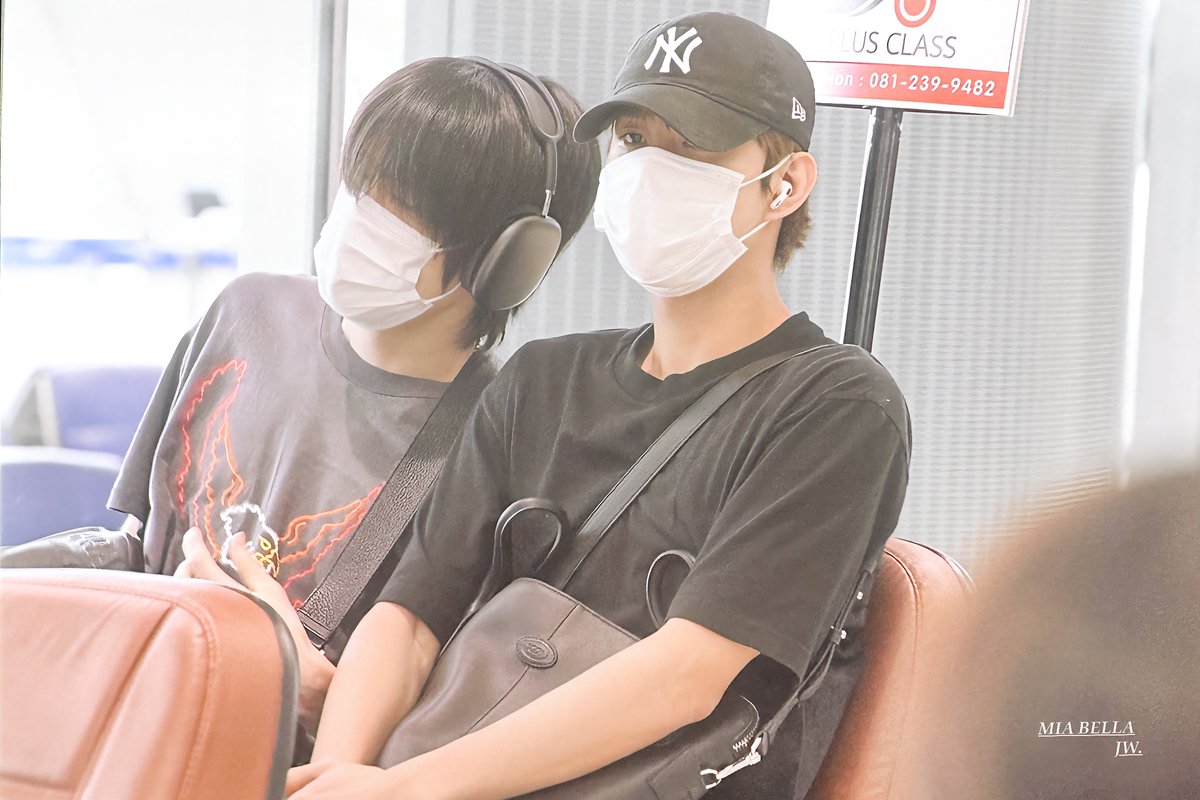 miabella_jw's tweet photo. 240903 bkk 🛬#정우  #JUNGWOO  #NCT127 https://t.co/H380XT5fCO