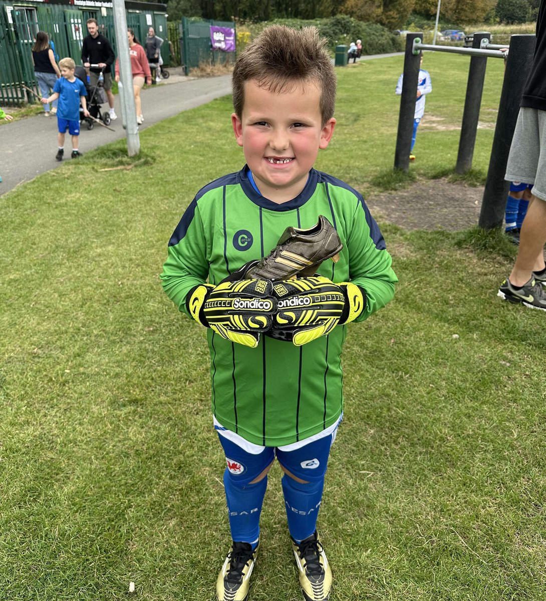 Grassroots tweet media