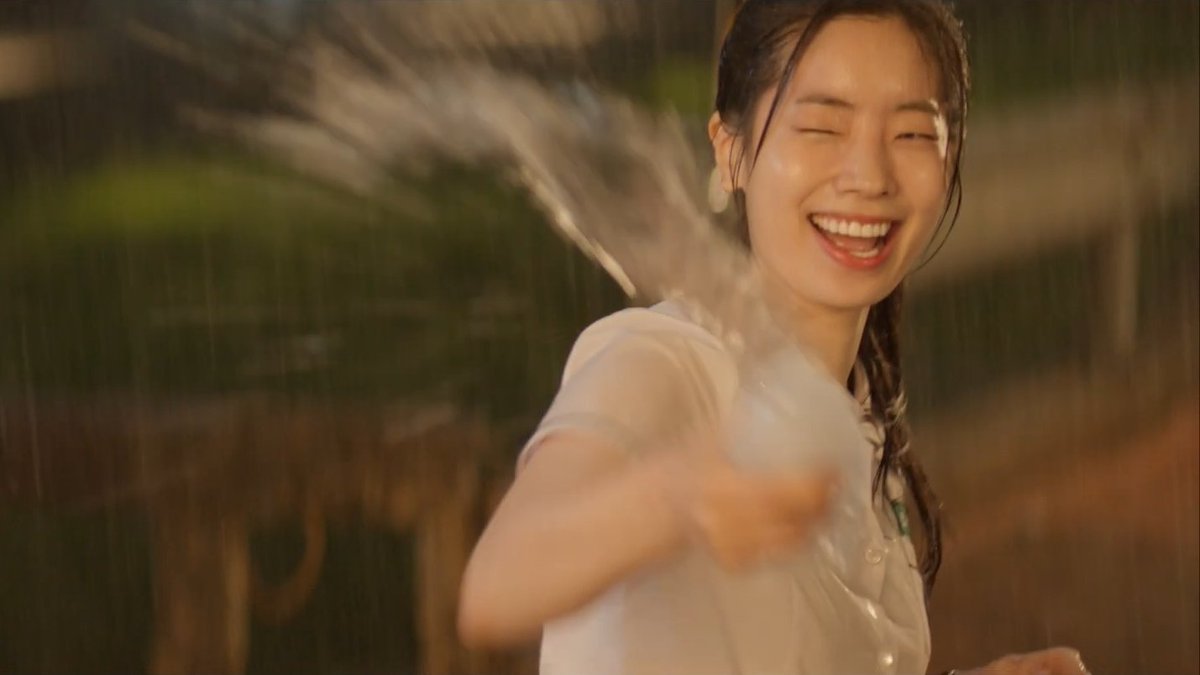godmitzu's tweet photo. ACTRESS DAHYUN IS COMING https://t.co/niXQ900oTw