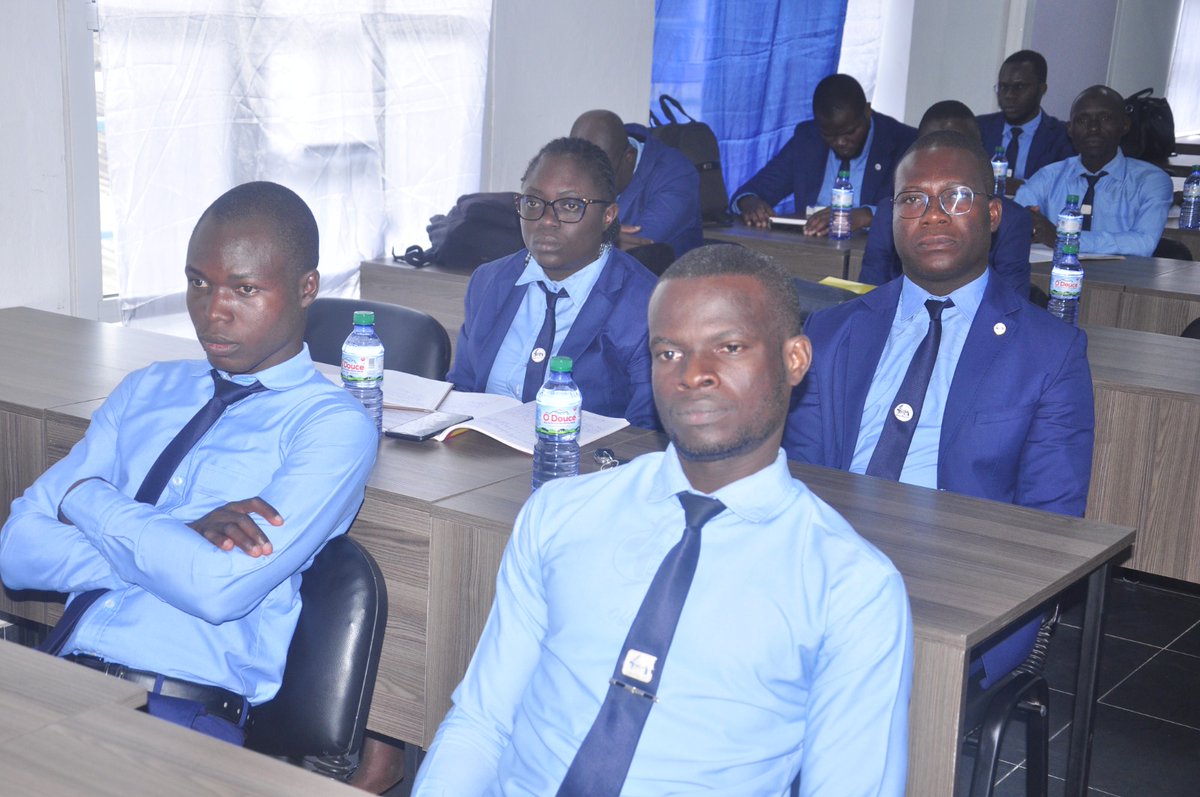 TogoVeilleCitoyenne tweet media