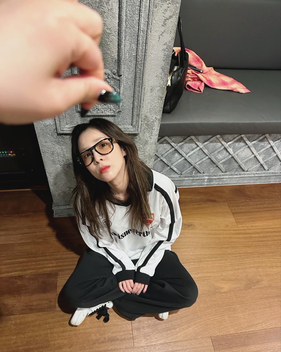 krungy21's tweet photo. 오늘은 오연! (오전연습😂😮‍💨😴)
Photo by CL 
#mz샷 or #대두짤 https://t.co/o8gXeBdHp3