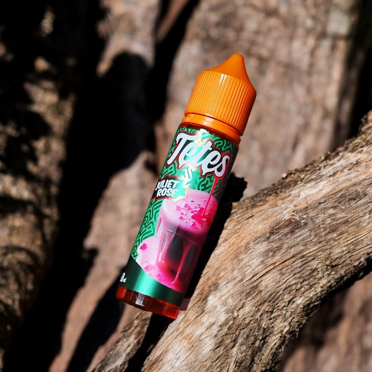 - TETES - " Juliet Rose " It's floral, sweet &amp; delicate. This beautiful scent, flavour and gorgeous floral syrup is made with rose water and falooda base (A rose syrup milkshake popular in parts of South Asia)

@twinvic_international

#vapemalaysia #tweeter #X #photographer #vape
